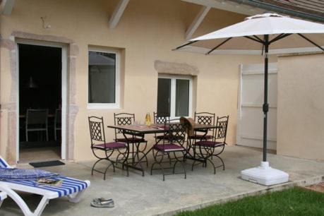 La Fontenelle - Lovely Holiday House With Swimming Pool Cuisery Екстериор снимка